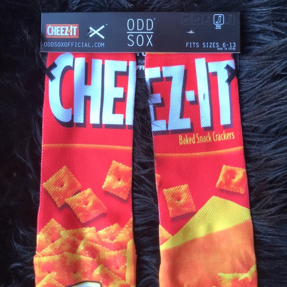 Cheez-it Odd Sox knee high socks - Picture 3 of 4